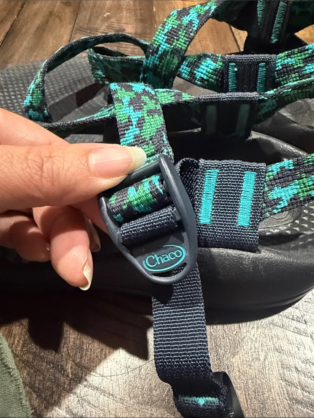 Chaco Kids Sport Sandals Green Blue Black Adjustable Size 4
